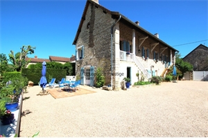 propriete à la vente -   71460  SAINT GENGOUX LE NATIONAL, surface 190 m2 vente propriete - UBI471821222